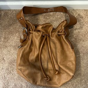Kenneth Cole leather shoulder bag